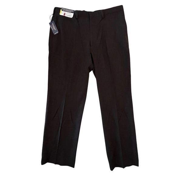 Roundtree & Yorke Other - NWT Roundtree & Yorke Mens Dress Pants 40x30 Charcoal Gray Wrinkle Resistant